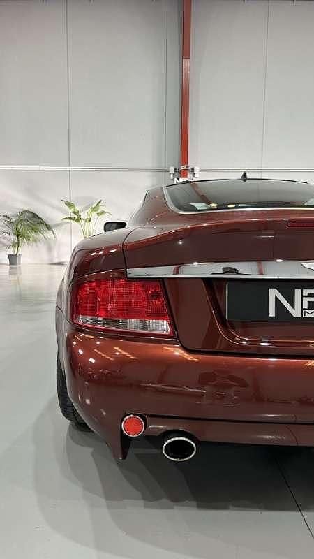 Usado Aston Martin Vanquish 519 CV (381 kW) 2008 Marrón Coupe