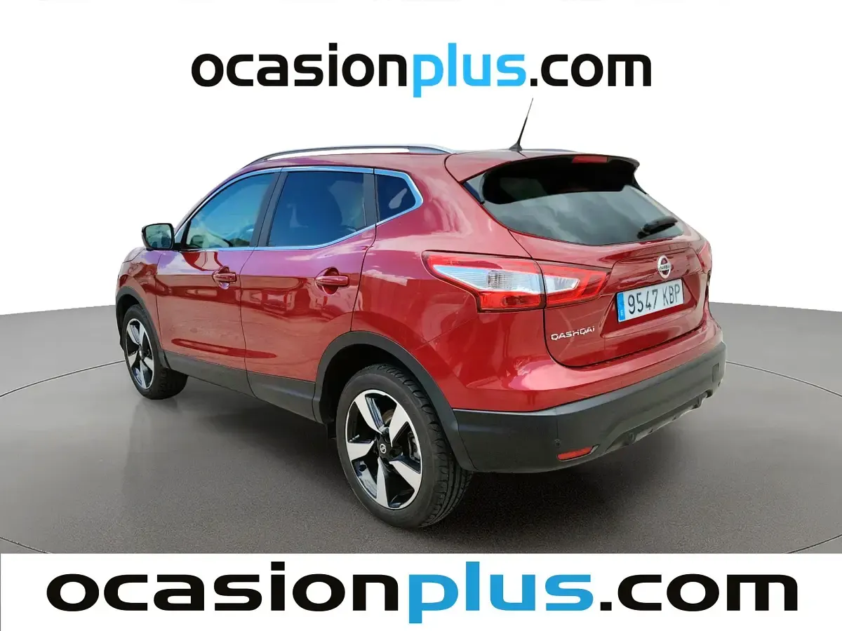 Usado Nissan Qashqai N-Connecta 163 CV (119 kW) 2017 Granate SUV