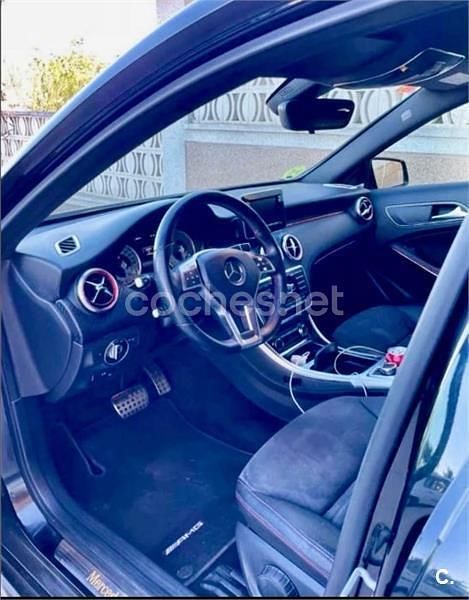 Usado Mercedes 200 75 CV (55 kW) 1993 Negro Berlina