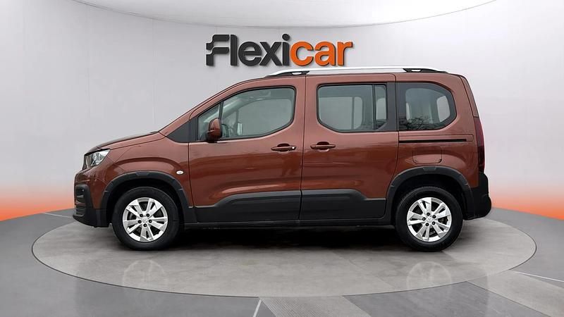 Begagnad Peugeot Rifter Allure 131 HK (96 kW) 2019 Brun Minibuss