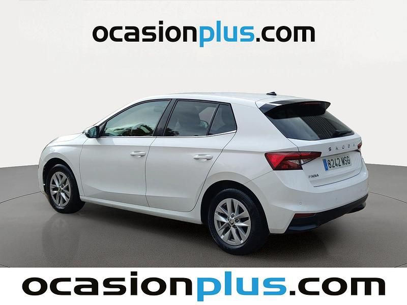 Usado Skoda Fabia Selection 95 CV (69 kW) 2024 Blanco Utilitario