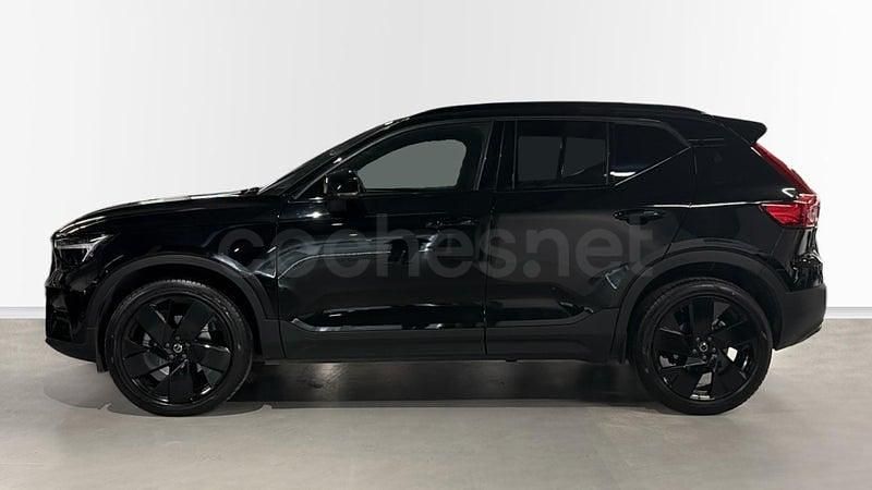Usado Volvo XC40 197 CV (144 kW) 2024 Negro SUV