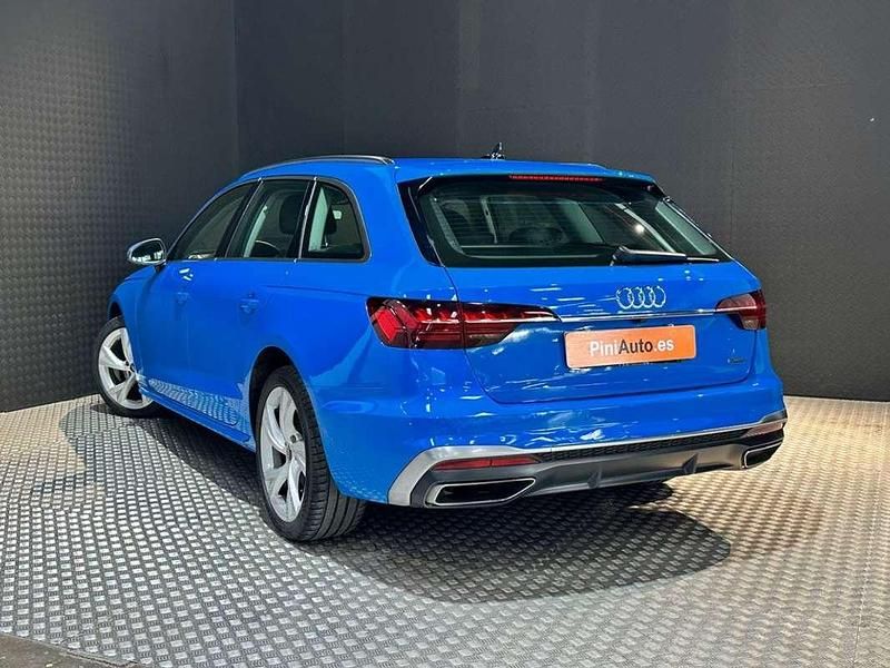 Usado Audi A4 S-Line 204 CV (150 kW) 2020 Azul Familiar
