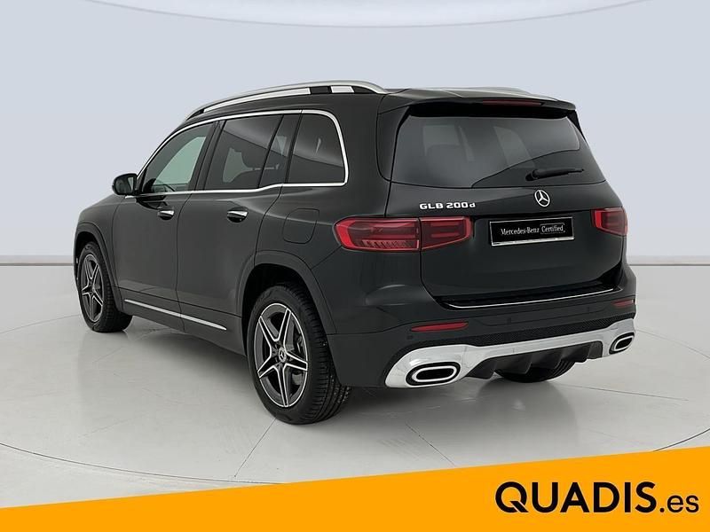 Usado Mercedes GLB200 150 CV (110 kW) 2024 Negro SUV