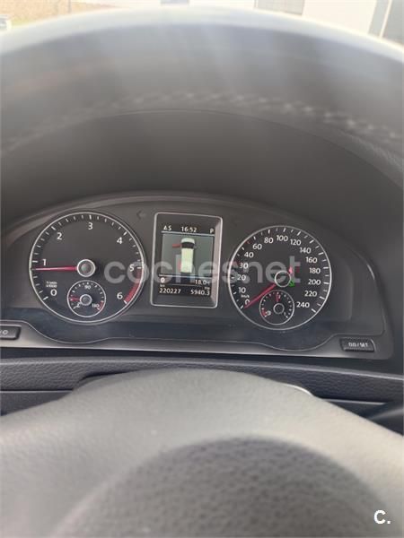 Gris / plata Usado 2012 VW Multivan Highline Monovolumen | 20.000 € (Super precio) - Imagen 1/4