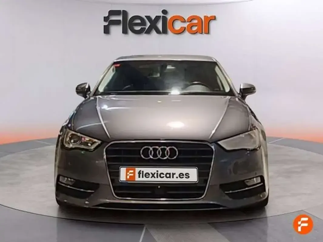 Begagnad Audi A3 Sportback Advanced 110 HK (80 kW) 2016 Grå Halvkombi