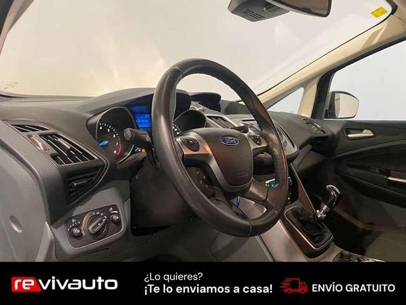 Usado Ford C-MAX Trend 125 CV (91 kW) 2015 Blanco Monovolumen