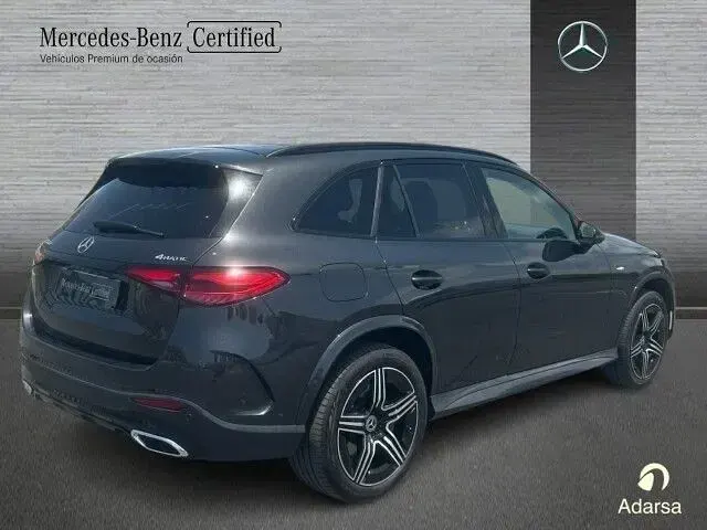 Usado Mercedes GLC300e 333 CV (244 kW) 2025 Gris grafito SUV