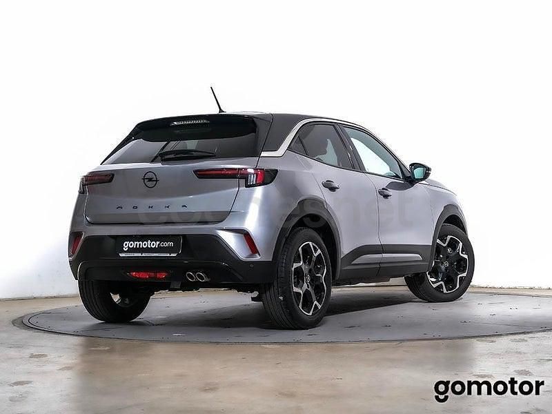 Usado Opel Mokka Ultimate 136 CV (100 kW) 2024 Gris / plata SUV