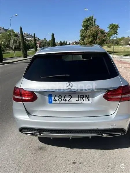 Usado Mercedes C220 170 CV (125 kW) 2016 Gris / plata Familiar