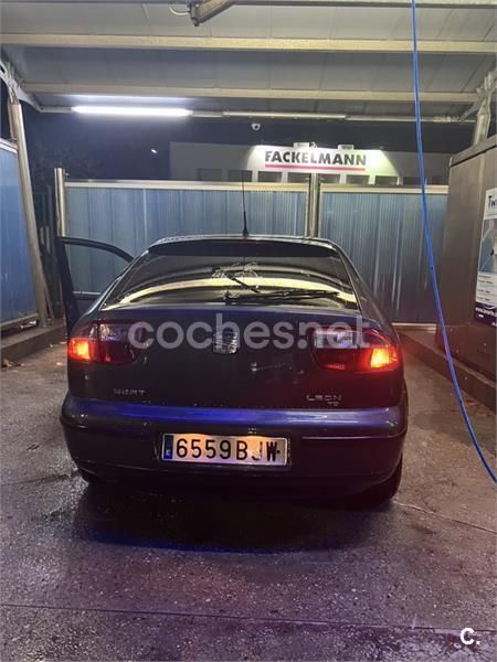 Negro Usado 2001 Seat Leon Berlina | 1900 € (Precio justo) - Imagen 1/1