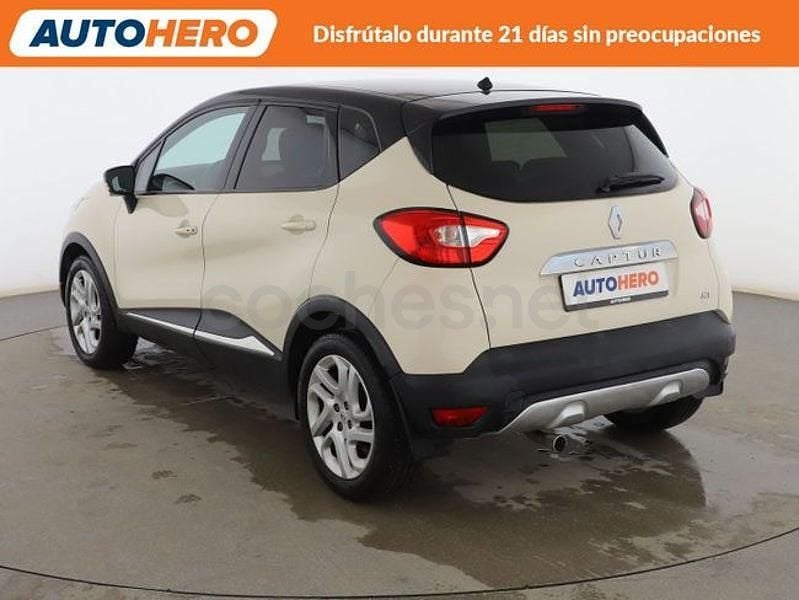 Usado Renault Captur Intens 90 CV (66 kW) 2013 Blanco SUV