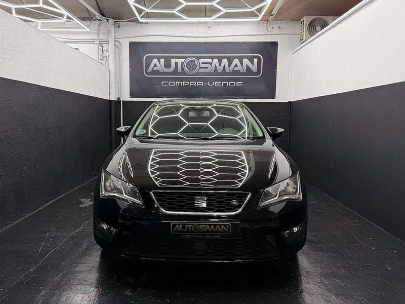 Usado Seat Leon FR 150 CV (110 kW) 2015 Negro Utilitario