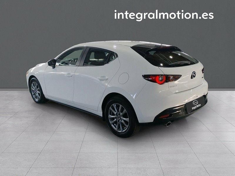 Usado Mazda 3 Prime-Line 140 CV (102 kW) 2025 Blanco Berlina