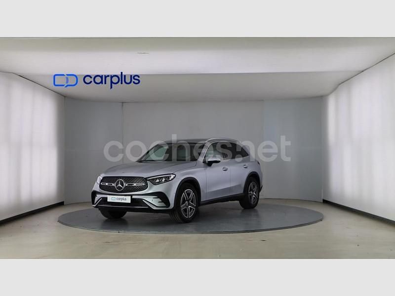 Gris / plata Usado 2024 Mercedes GLC200 SUV | 61.990 € (Buen precio) - Imagen 1/4