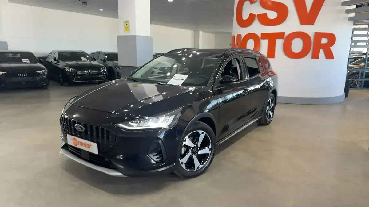 Usado Ford Focus Active X 125 CV (91 kW) 2024 Negro Utilitario