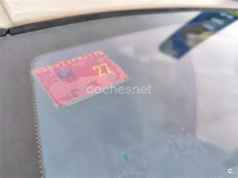 Usado Citroën Xsara Picasso 90 CV (66 kW) 2003 Gris / plata Monovolumen