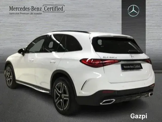 Usado Mercedes GLC220 AMG line 197 CV (144 kW) 2025 SUV