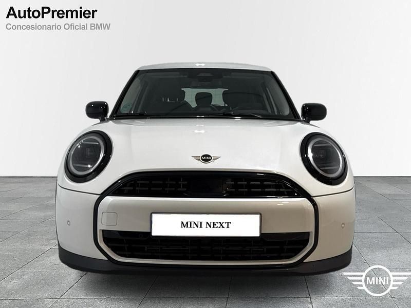 Usado Mini Cooper Essential 156 CV (114 kW) 2024 Blanco Utilitario