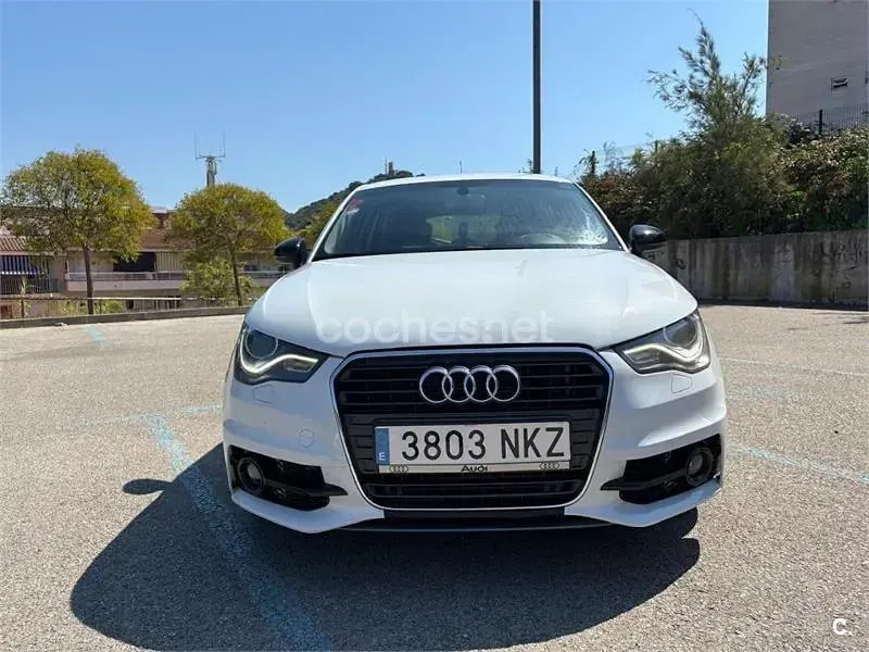 Usado Audi A1 Sportback S-Line 90 CV (66 kW) 2014 Blanco Utilitario
