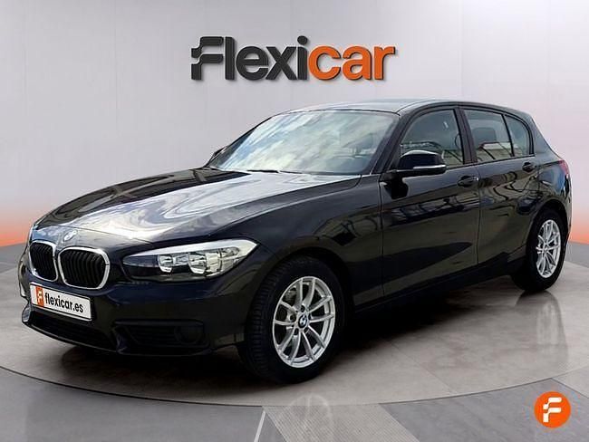 Usado BMW 118 136 CV (100 kW) 2019 Negro Utilitario