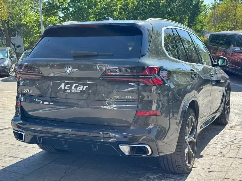 Usado BMW X5 xLine 352 HP (258 kW) 2025 Cinzento SUV