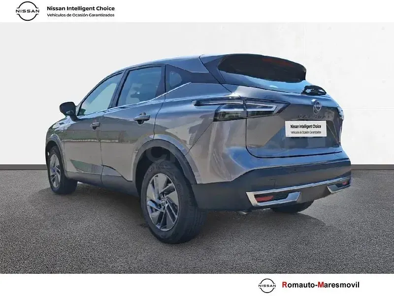 Nuevo Nissan Qashqai Acenta 140 CV (102 kW) 2025 Gris / plata SUV