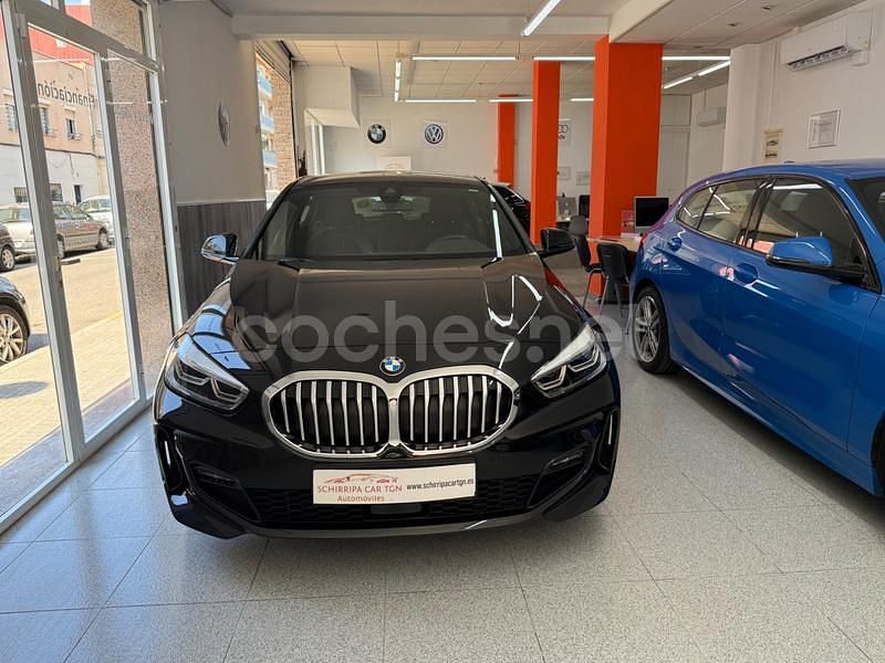 Usado BMW 118 136 CV (100 kW) 2022 Negro Utilitario