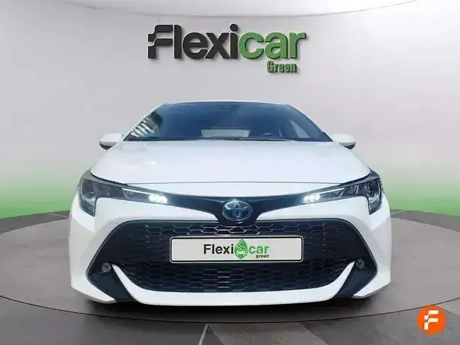 Usado Toyota Corolla Active 122 CV (89 kW) 2021 Blanco