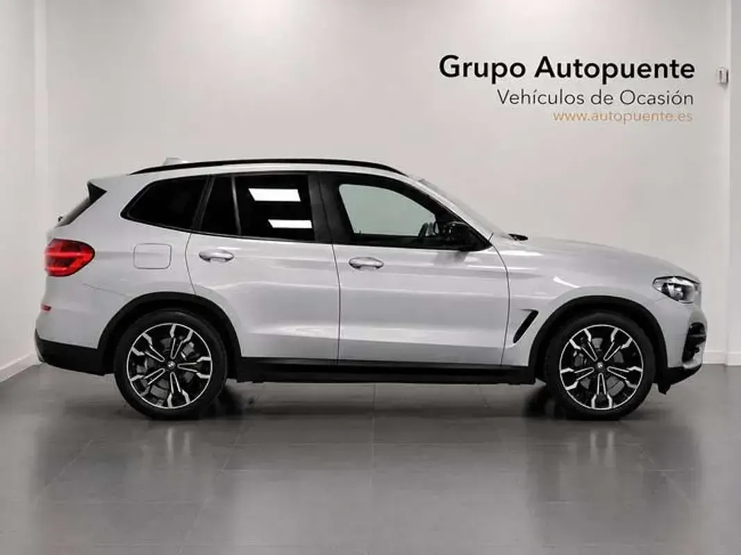 Usado BMW X3 Comfort Edition 286 CV (210 kW) 2021 Plateado SUV