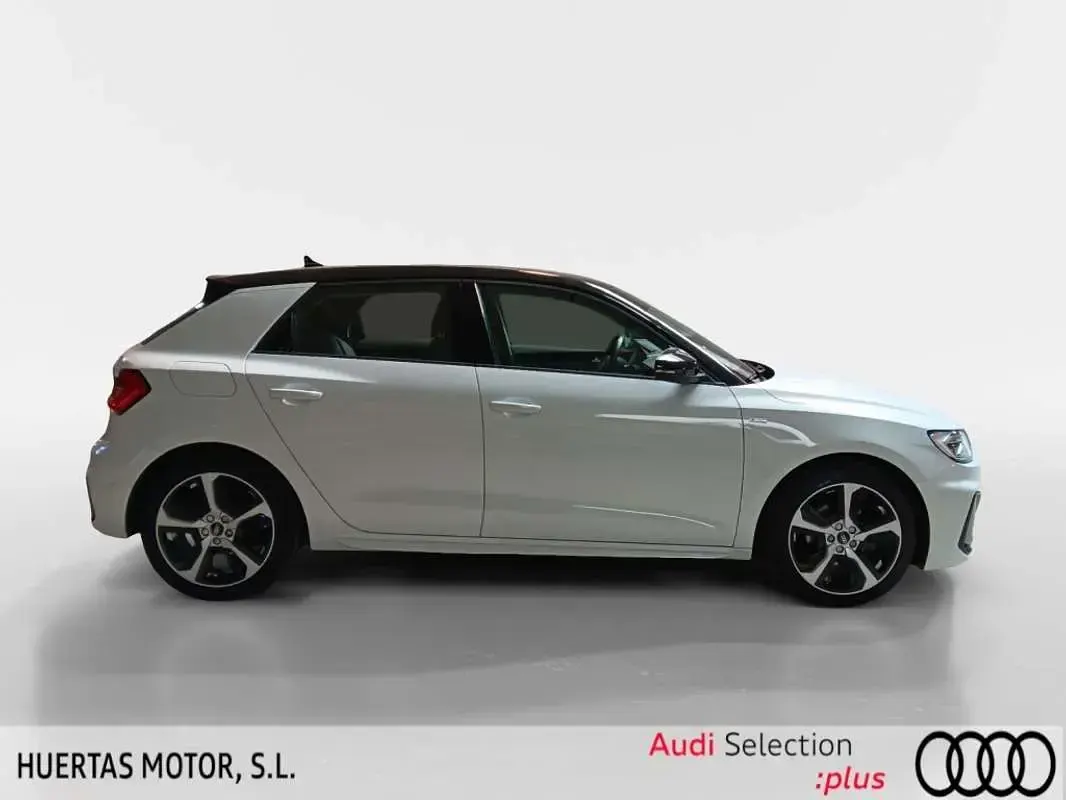 Usado Audi A1 110 CV (80 kW) 2022 Blanco SUV