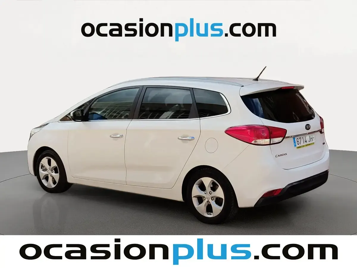 Usado Kia Carens 135 CV (99 kW) 2015 Blanco Monovolumen