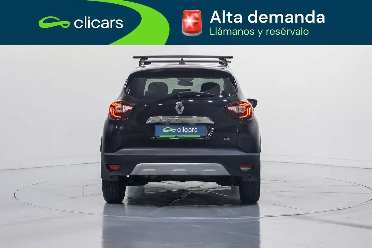 Usado Renault Captur Zen 90 CV (66 kW) 2018 Negro SUV