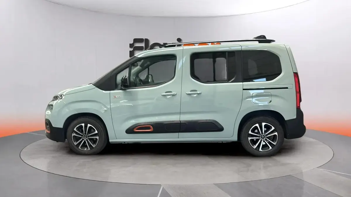 Usado Citroën Berlingo 131 CV (96 kW) 2019 Gris Monovolumen