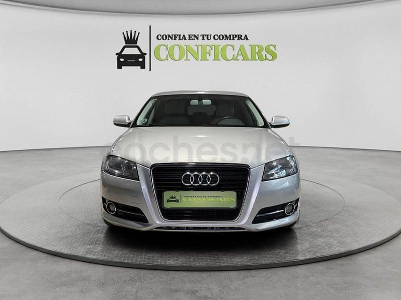 Usado Audi A3 Ambition 105 CV (77 kW) 2012 Gris / plata Utilitario