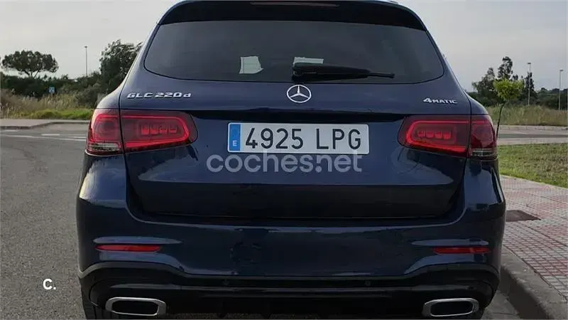 Usado Mercedes GLC220 194 CV (142 kW) 2021 Azul SUV