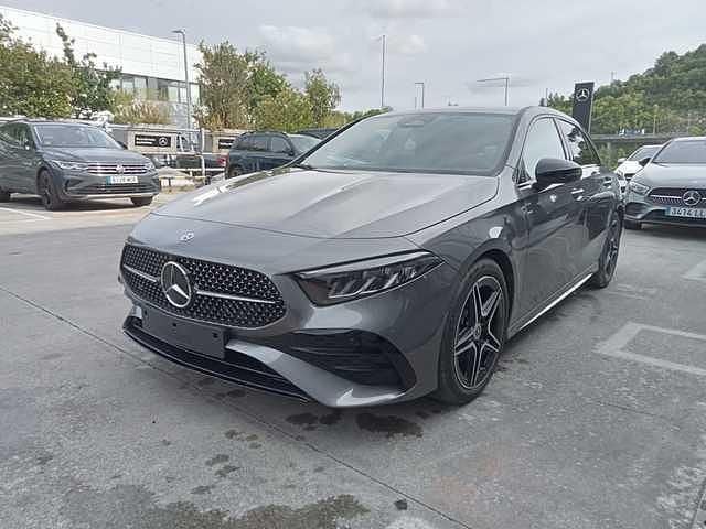 Gris Nuevo 2024 Mercedes A180 | 35.900 € (Precio justo) - Imagen 1/4