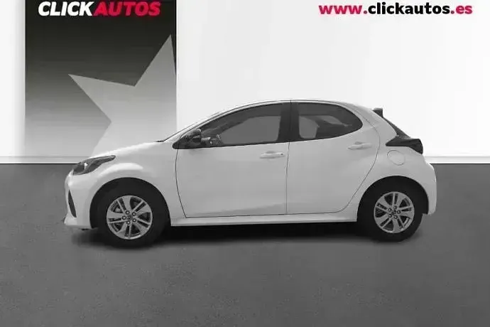 Begagnad Mazda 2 Center-Line 116 HK (85 kW) 2025 Halvkombi