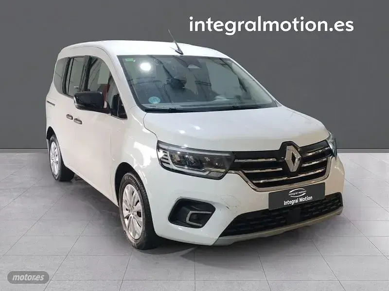 Usado Renault Kangoo Edition One 95 CV (69 kW) 2022 Blanco Monovolumen