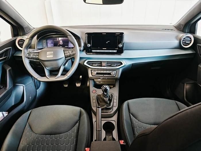 Nuevo Seat Ibiza Style 115 CV (84 kW) 2025 Gris Utilitario