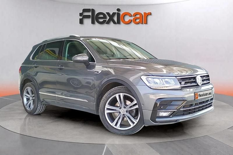 Gris Usado 2020 VW Tiguan Sportline SUV | 22.960 € (Precio justo) - Imagen 1/4