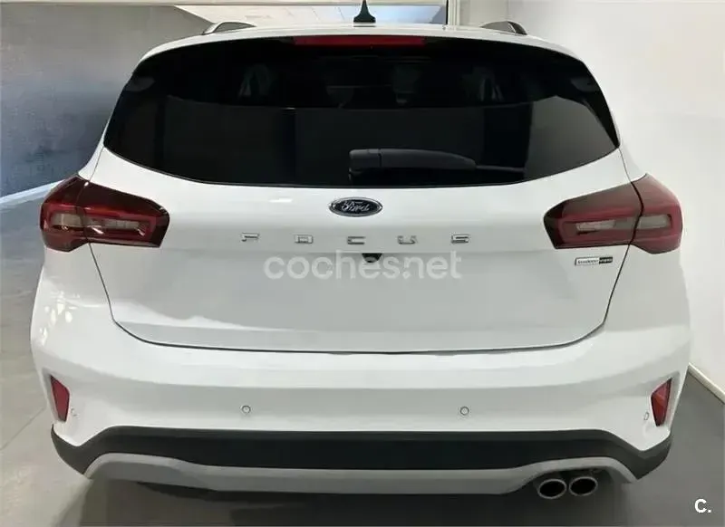 Usado Ford Focus Active X 155 CV (114 kW) 2023 Blanco Berlina
