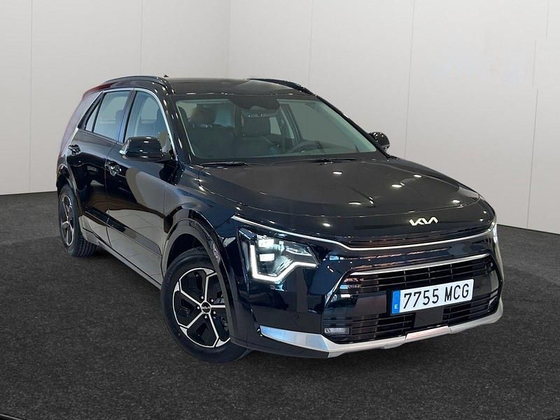Usado Kia Niro 141 CV (103 kW) 2022 Negro SUV