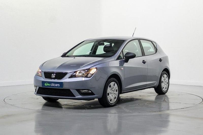 Gris / plata Usado 2015 Seat Ibiza Reference Berlina | 8590 € (Precio justo) - Imagen 1/4