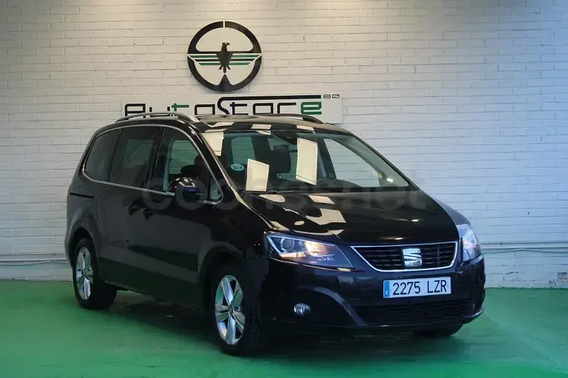 Usado Seat Alhambra XCELLENCE 150 CV (110 kW) 2022 Negro Monovolumen