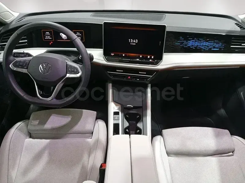 Nuevo VW Passat Business 150 CV (110 kW) 2025 Gris / plata Familiar