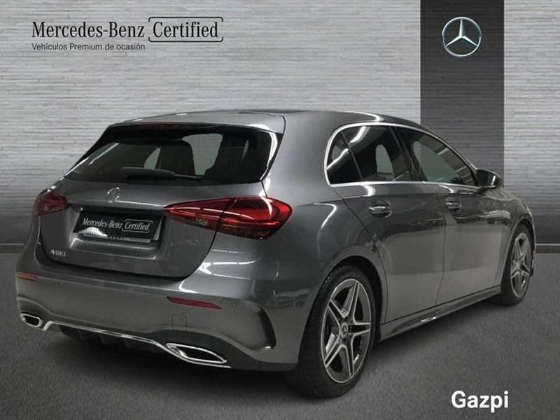 Usado Mercedes A180 136 CV (100 kW) 2025 Berlina