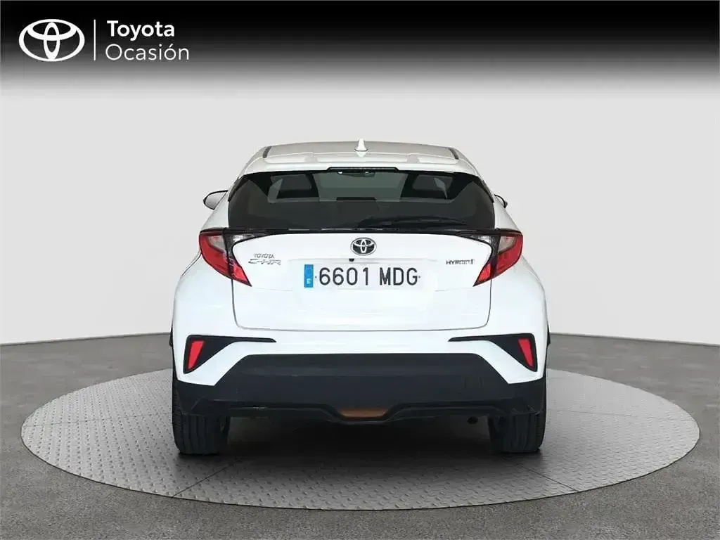 Usado Toyota C-HR Active 122 CV (89 kW) 2023 Blanco SUV