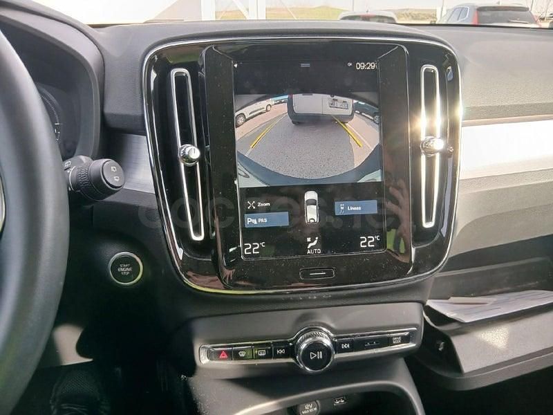 Usado Volvo XC40 Inscription 211 CV (155 kW) 2021 Negro SUV