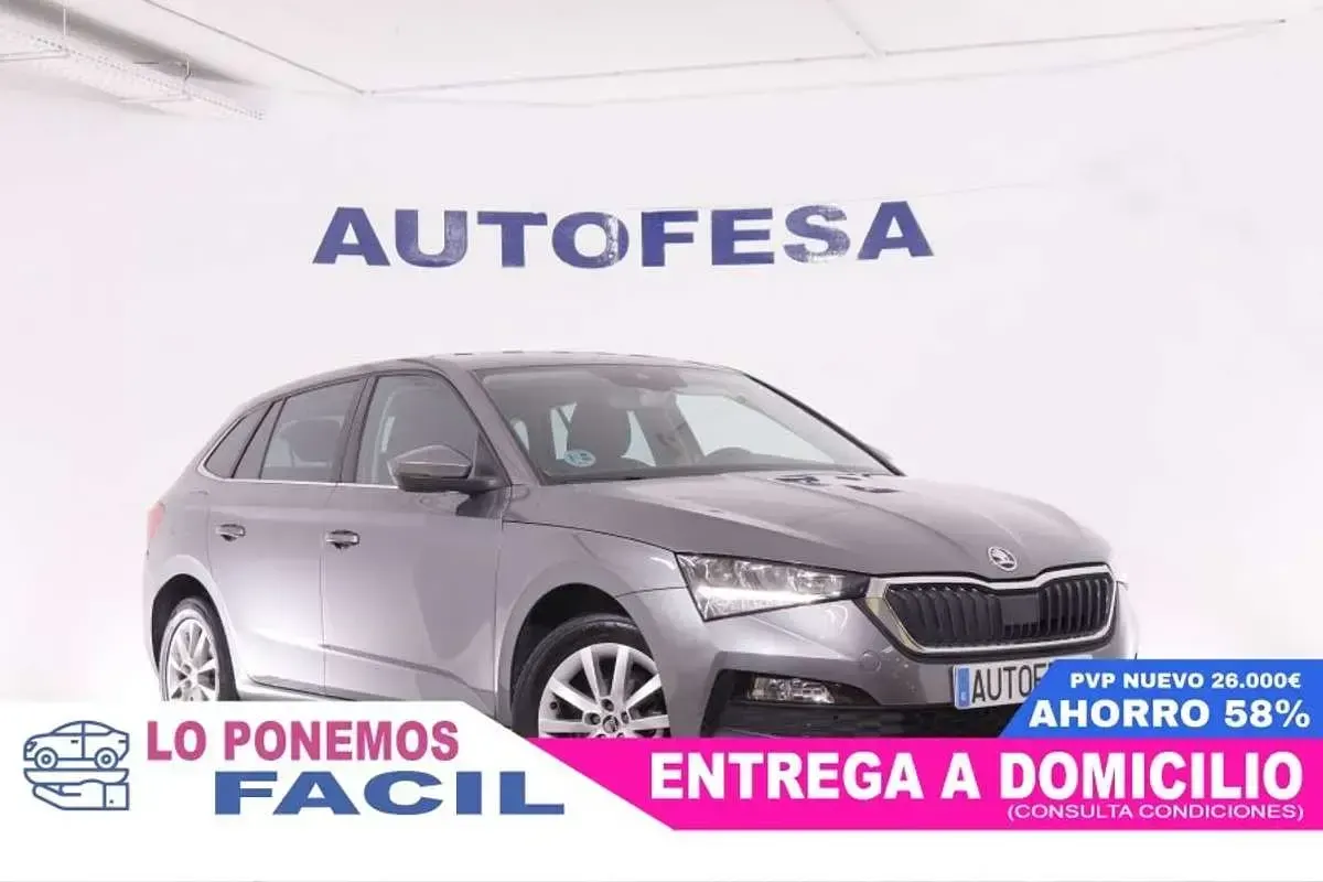 Usado Skoda Scala Ambition 95 CV (69 kW) 2022 Utilitario